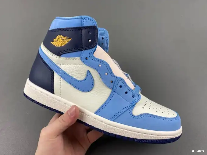 Rep TBkick Jordan FD2596-400 Flight 1 First WMNS in OG Air High 0511